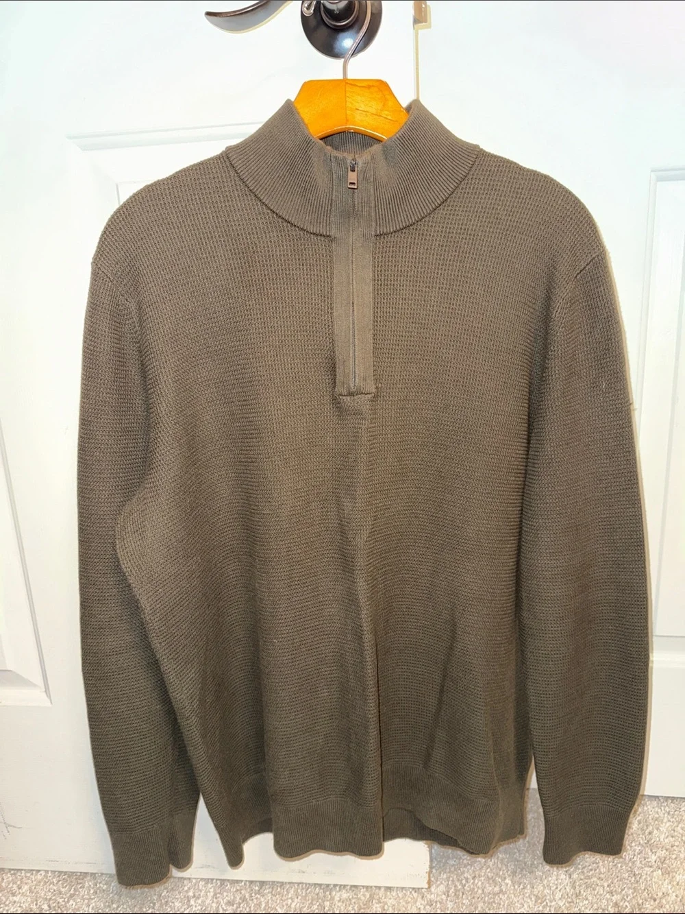 Banana Republic Men's Zip-Neck Sweater in Olive